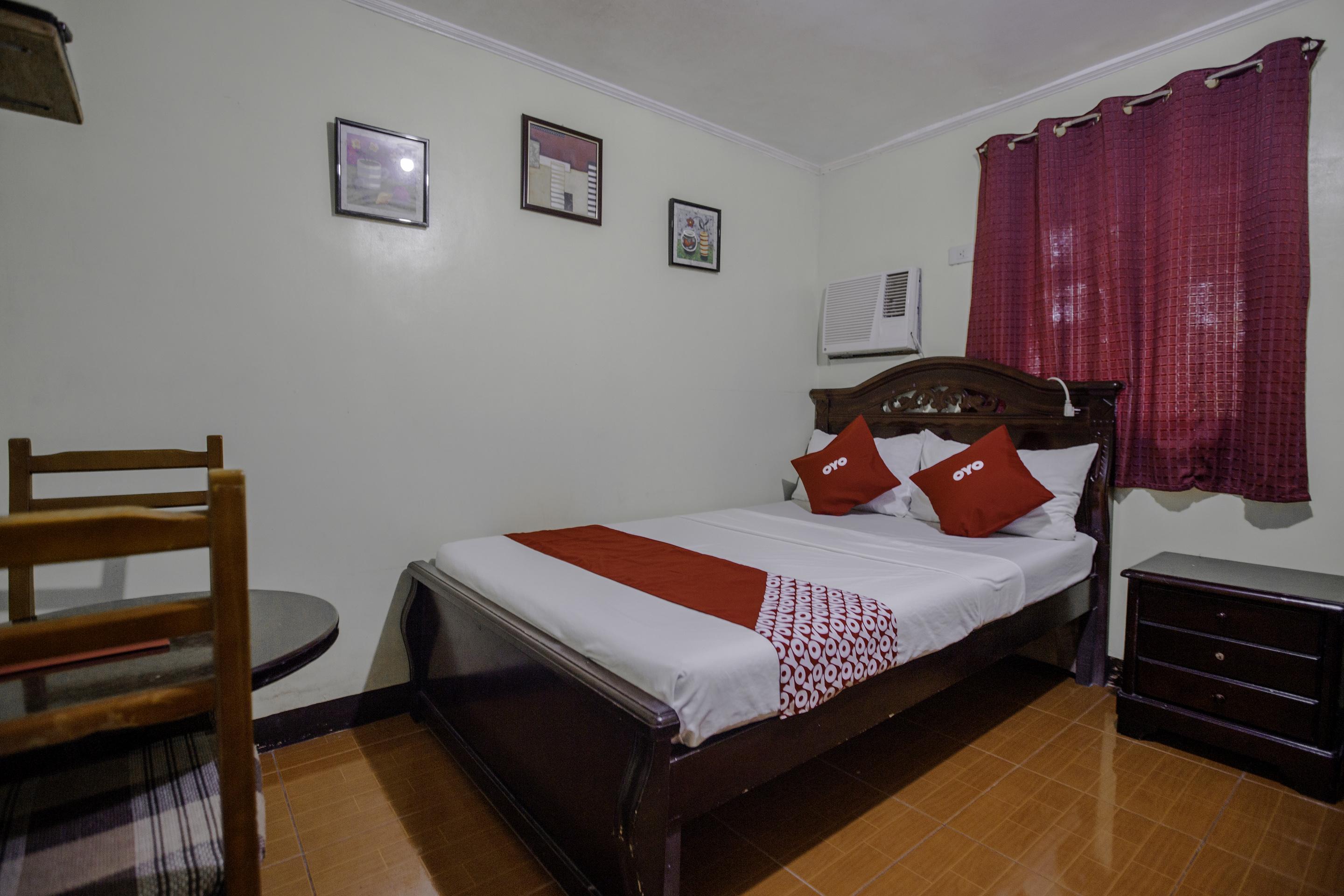 OYO 741 Sierra Travellers Inn Tagaytay City Eksteriør bilde