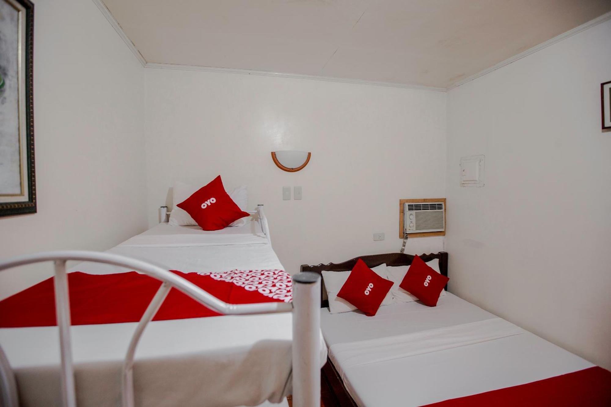 OYO 741 Sierra Travellers Inn Tagaytay City Eksteriør bilde