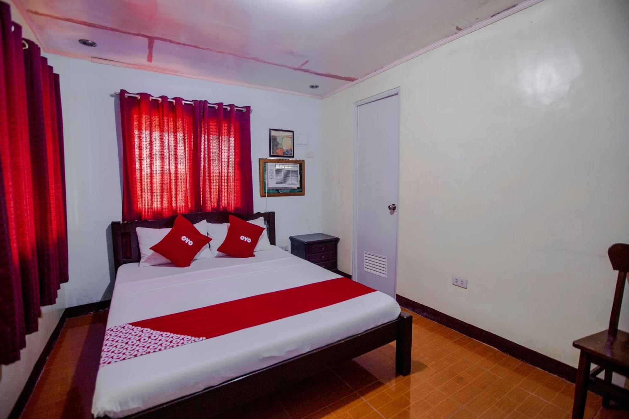 OYO 741 Sierra Travellers Inn Tagaytay City Eksteriør bilde