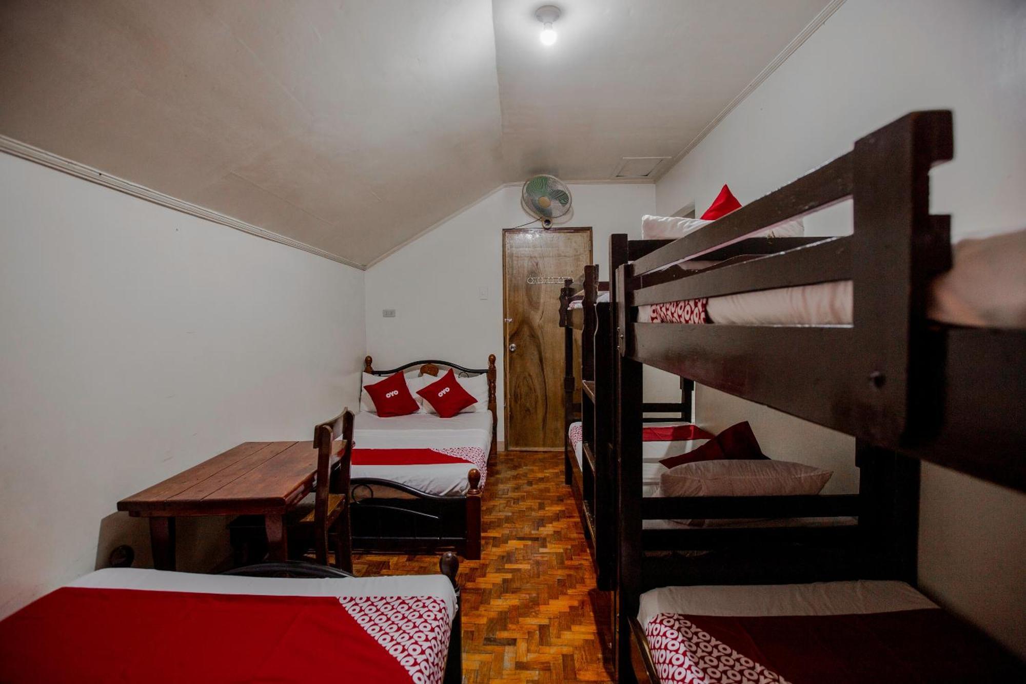OYO 741 Sierra Travellers Inn Tagaytay City Eksteriør bilde