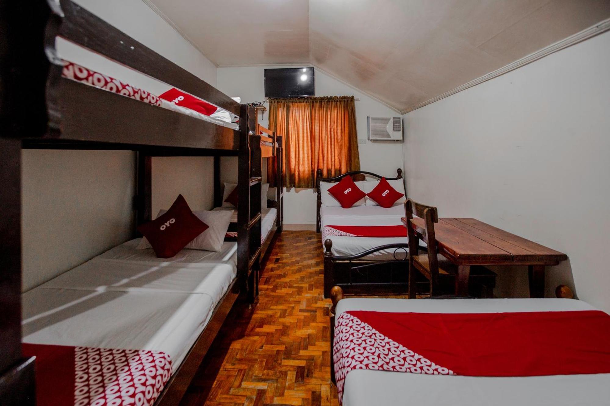 OYO 741 Sierra Travellers Inn Tagaytay City Eksteriør bilde